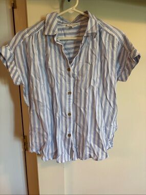 beachlunchlounge Light Blue and White Striped Shirt